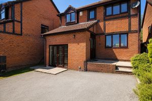 Front Aspect- click for photo gallery